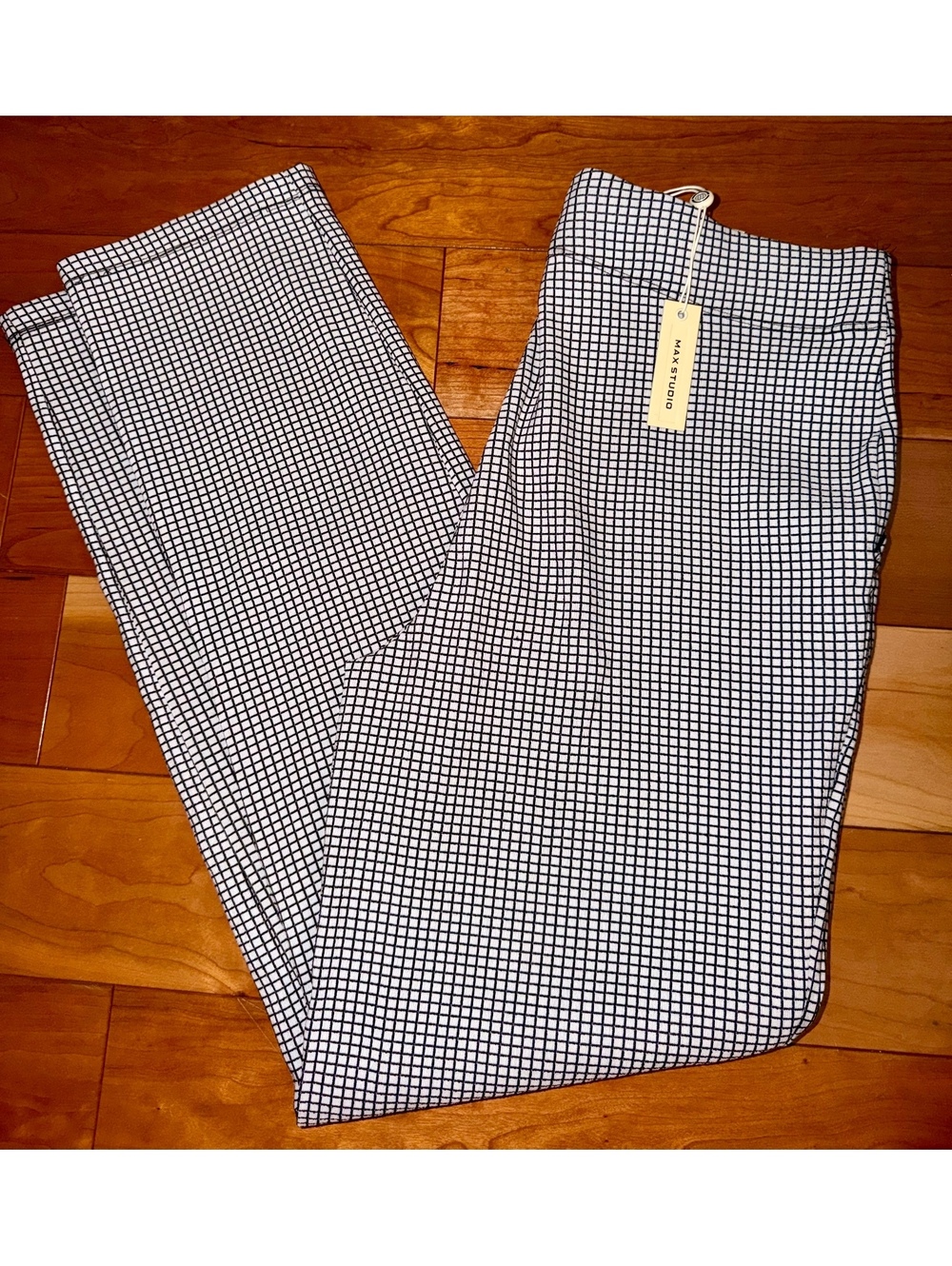 NWT Max Studio Women's Medium Pull On Trousers Black and White Grid Pattern